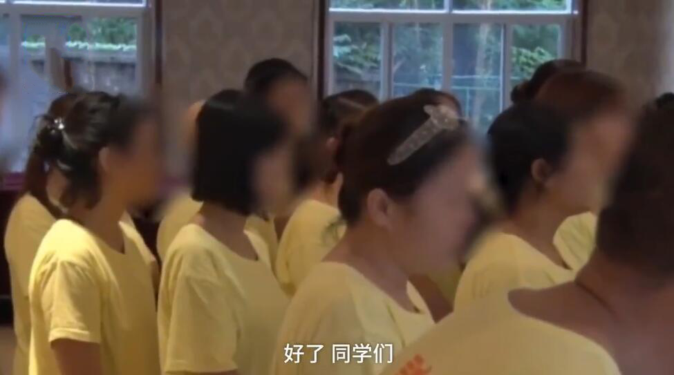 女德班卷土重來(lái) 教育孩子難教育家長(zhǎng)更難